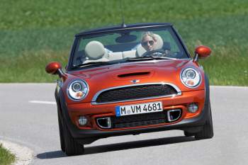 Mini Cabrio Cooper S John Cooper Works