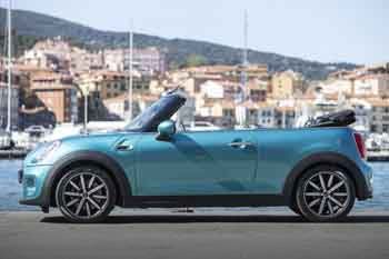 Mini Cabrio Cooper D