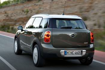 Mini Countryman One Pepper