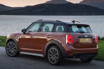 Mini Countryman Cooper D ALL4 Dutch Made Edition