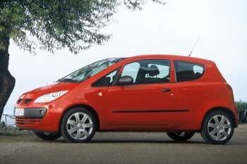 Mitsubishi Colt 2005