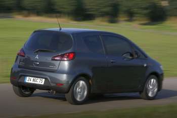 Mitsubishi Colt CZ3 1.1 Invite