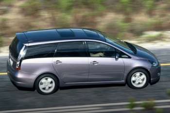 Mitsubishi Grandis