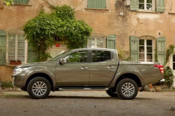 Mitsubishi L200 Double Cab 2.4 DI-D Instyle