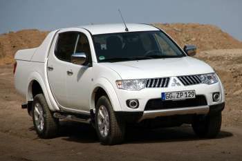 Mitsubishi L200 Double Cab 2.5 DI-D 4WD Invite