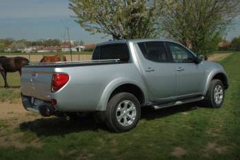 Mitsubishi L200 2012