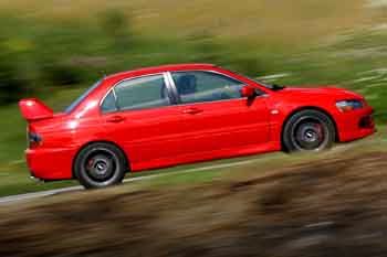 Mitsubishi Lancer Evolution IX