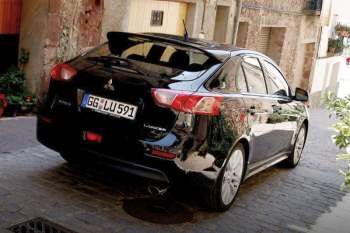 Mitsubishi Lancer Sportback 2.0 DI-D Intense