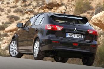 Mitsubishi Lancer Sportback 2.0 DI-D Intense