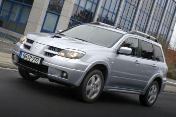 Mitsubishi Outlander Sport 2006