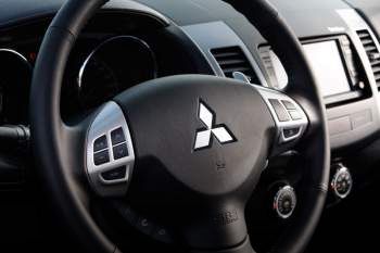 Mitsubishi Outlander 2010