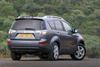 Mitsubishi Outlander 2.4 4WD Instyle