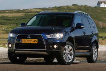 Mitsubishi Outlander 2010