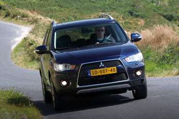 Mitsubishi Outlander 2010