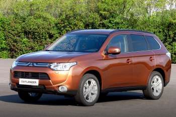 Mitsubishi Outlander 2.0 ClearTec Instyle 4WD