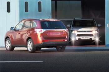 Mitsubishi Outlander PHEV Business Edition