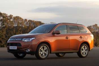 Mitsubishi Outlander PHEV Executive Edition