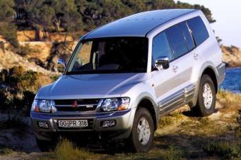 Mitsubishi Pajero 2000