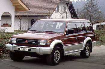 Mitsubishi Pajero Long Body