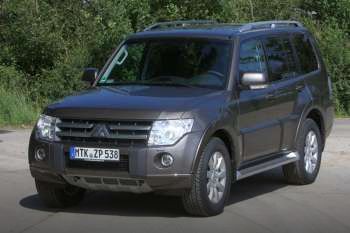 Mitsubishi Pajero LWB