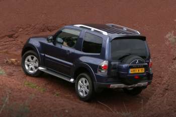 Mitsubishi Pajero SWB 3.2 DiD Intense