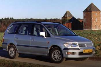 Mitsubishi Space Wagon 2.0 GLXi Base