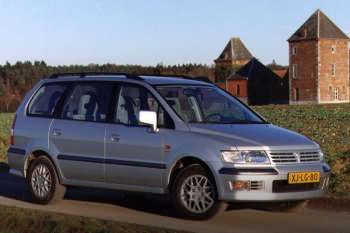 Mitsubishi Space Wagon 2.4 GLXi