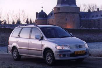 Mitsubishi Space Wagon 1999