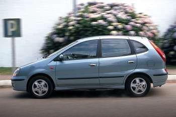 Nissan Almera Tino 2.2 Di Luxury