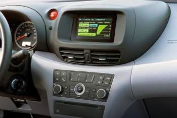 Nissan Almera Tino 2.2 DCi 136hp Tekna