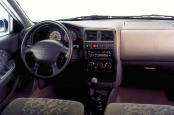 Nissan Almera 1.4 S