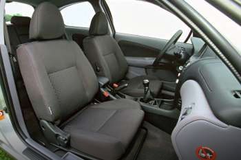 Nissan Almera 1.8 Visia