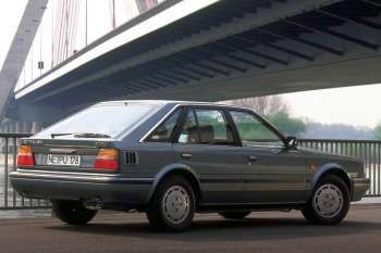 Nissan Bluebird 1.6 LX