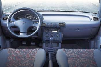 Nissan Micra 1.3 L