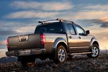 Nissan Navara Double Cab 2.5 DCi LE