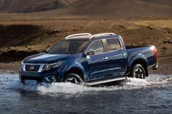 Nissan NP300 Navara Double Cab 2.3 DCi 160 Acenta