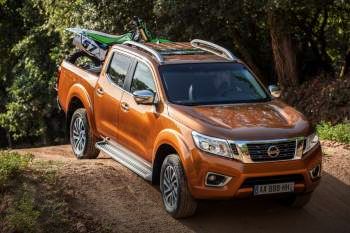 Nissan NP300 Navara Double Cab 2.3 DCi 190 N-Guard