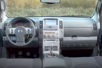Nissan Pathfinder 2.5 DCi XE Plus