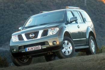 Nissan Pathfinder 2.5 DCi LE Premium