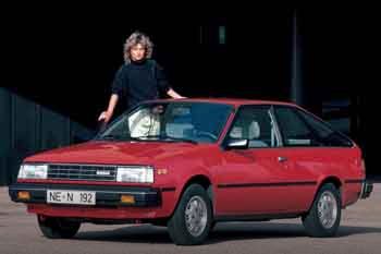 Nissan Sunny Coupe