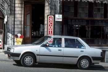 Nissan Sunny 1982