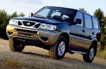 Nissan Terrano II 2.4 Comfort