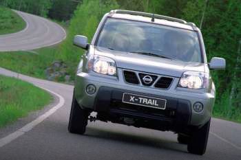 Nissan X-Trail 2.5 Luxury