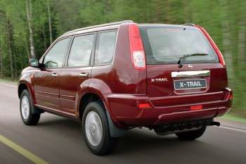 Nissan X-Trail 2.5 Elegance