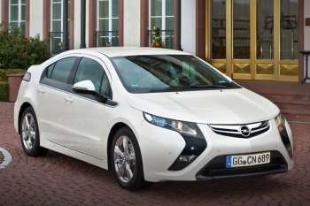 Opel Ampera 2011