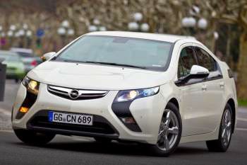 Opel Ampera