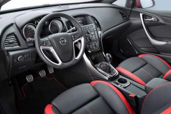 Opel Astra GTC 1.4 Turbo 140hp Sport