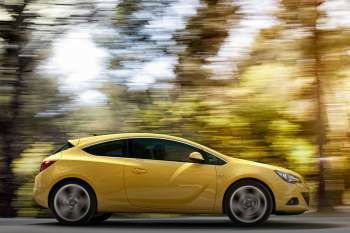 Opel Astra GTC 2.0 CDTI 165hp Sport