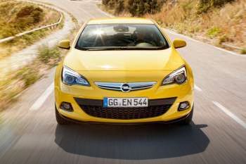 Opel Astra GTC 1.4 Turbo 140hp Sport