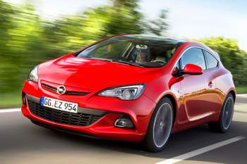 Opel Astra 2012